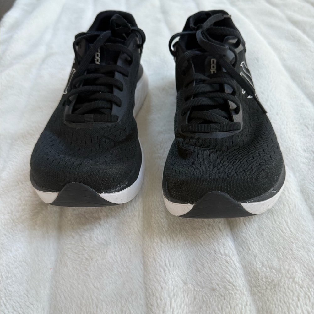 Women’s TOPO Black Athletic Shoes